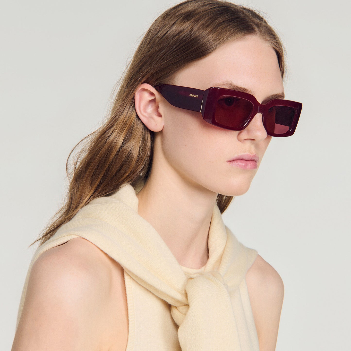Logo sunglasses