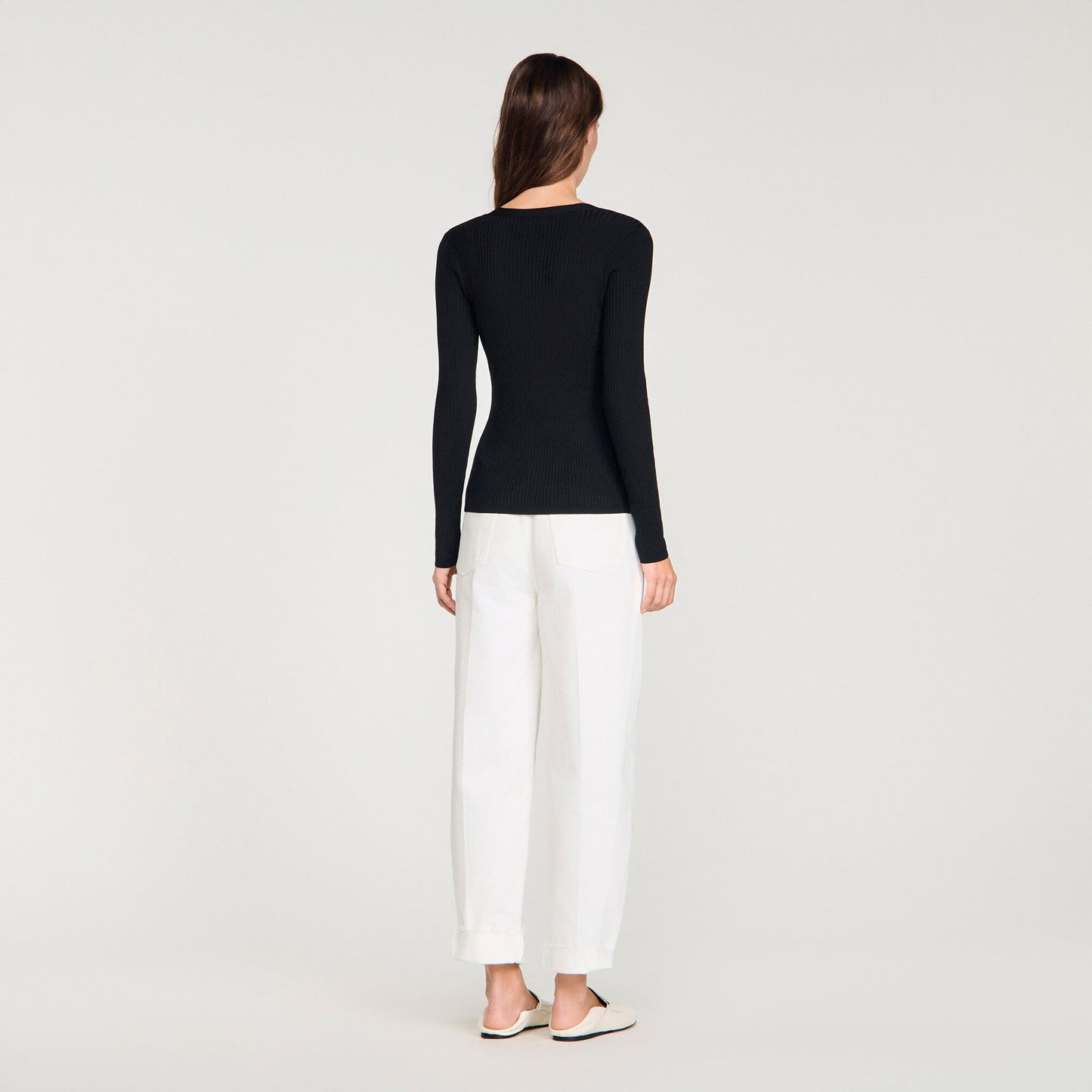 Ribbed cardigan with fancy buttons