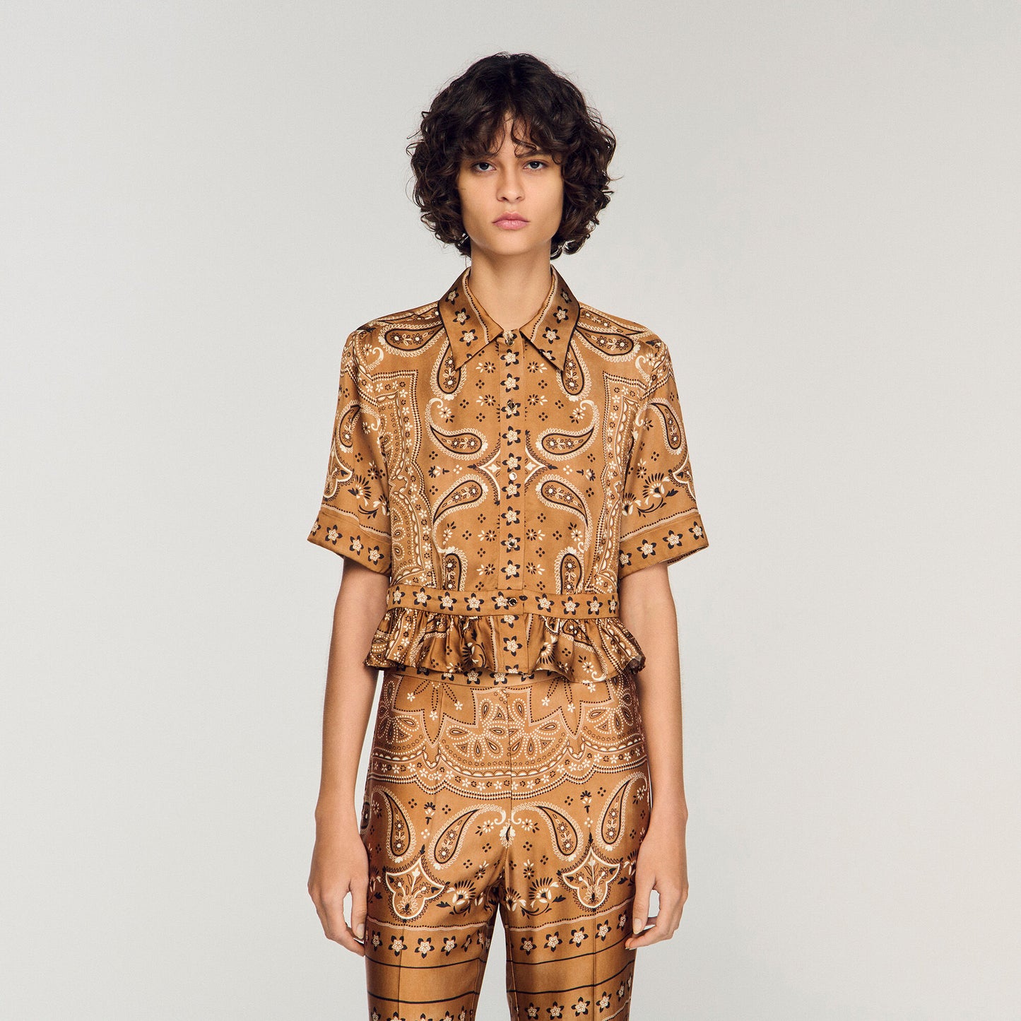 Bandana print cropped shirt