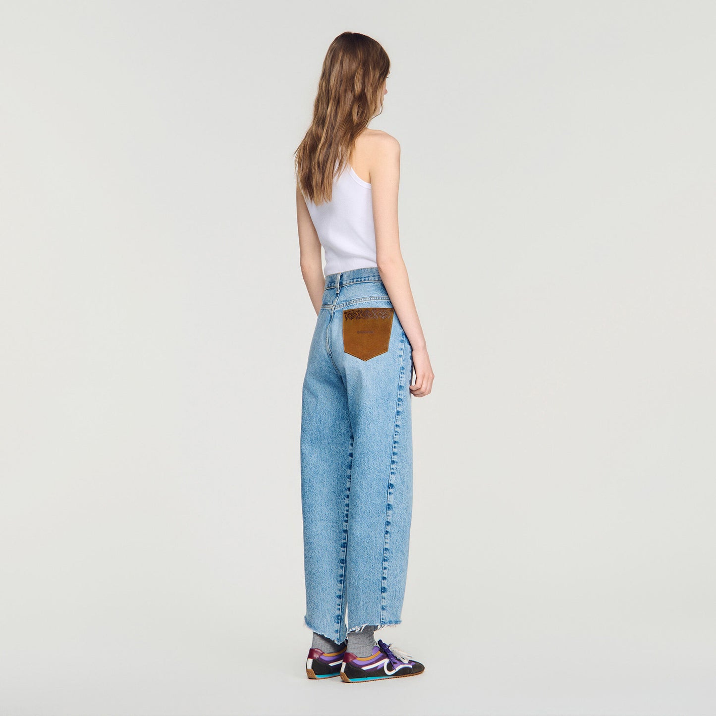 Barrel jeans