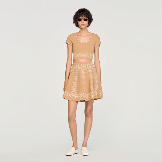 Short skirt with scarf embroidery