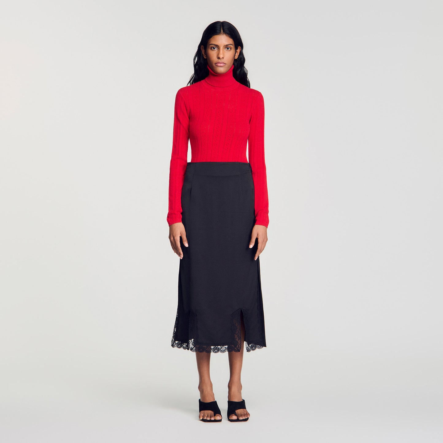 Long mixed-material lace skirt