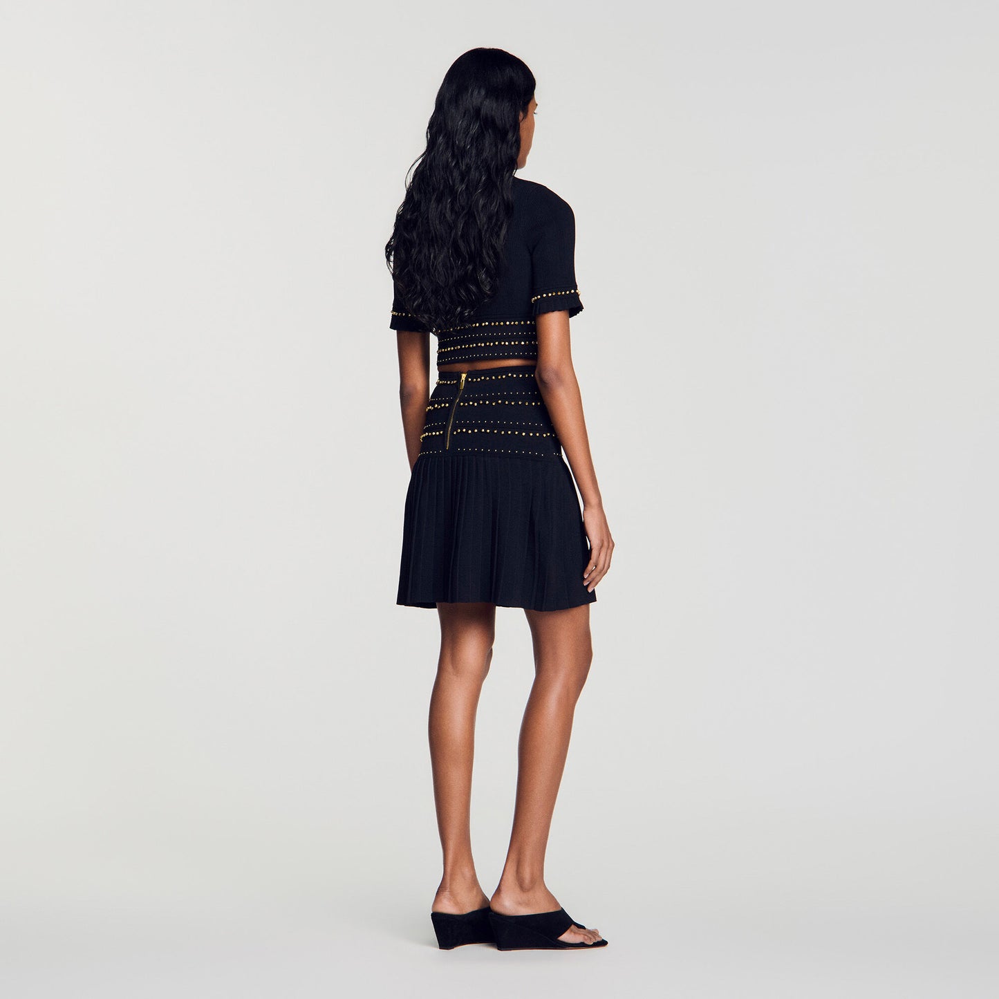 Short skirt with tassels