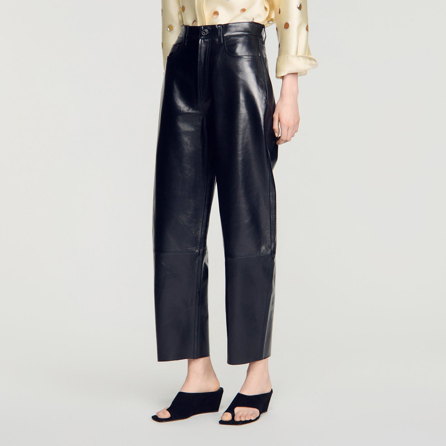 Leather barrel-leg trousers