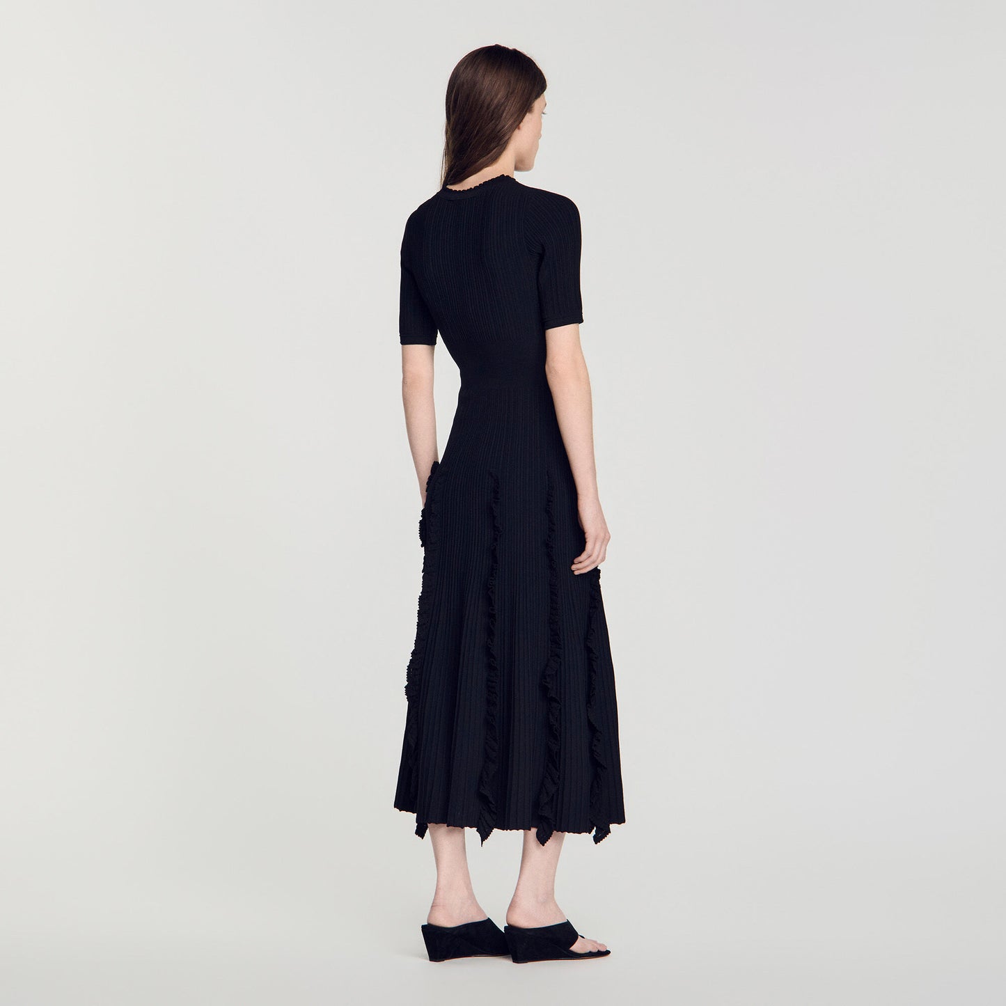Knit maxi dress with ruffles