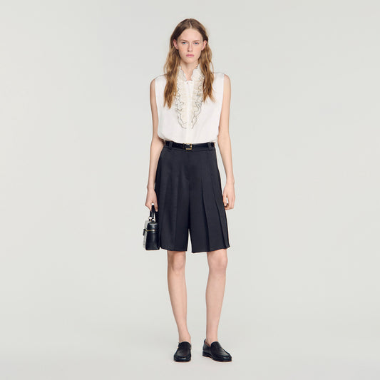 Long high-waisted pleated shorts