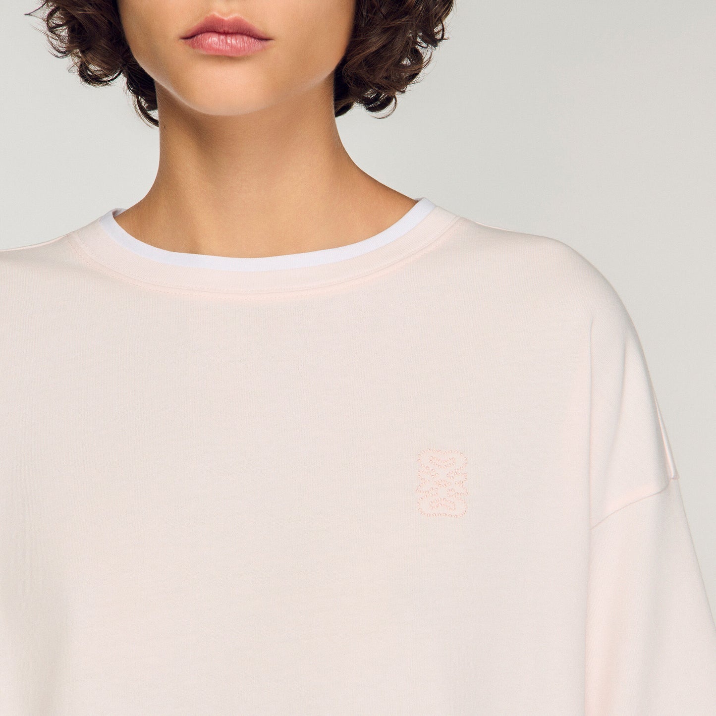 T-shirt with contrasting trim
