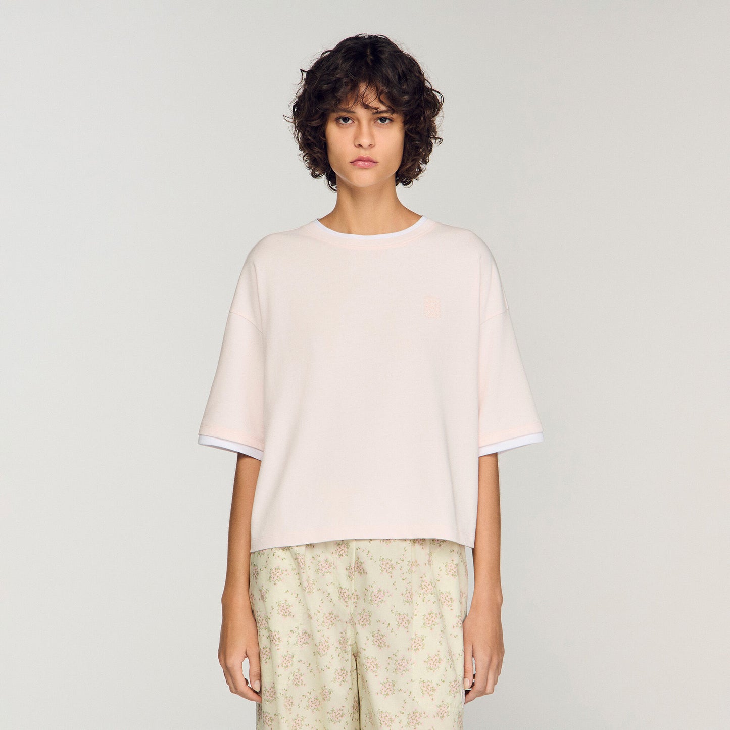T-shirt with contrasting trim