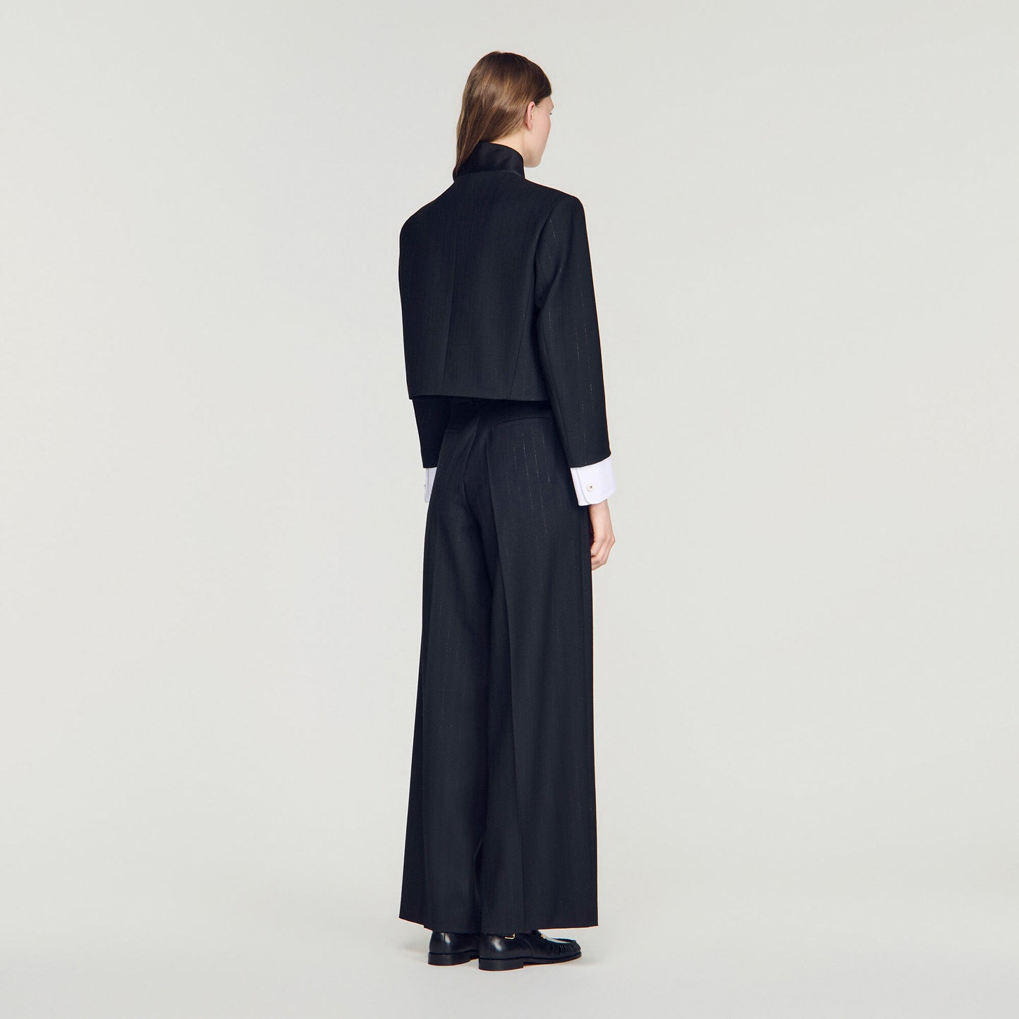 Short jacket with standing collar