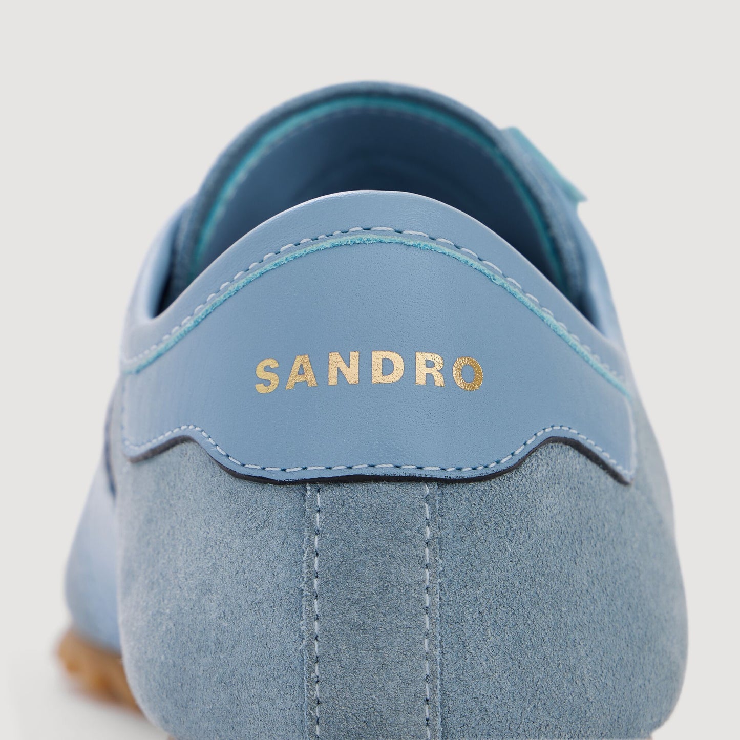 Low-top leather and suede trainers
