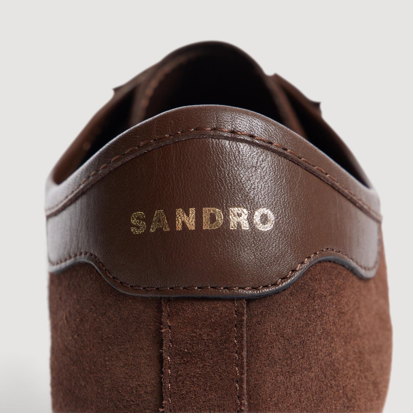 Low-top leather and suede trainers