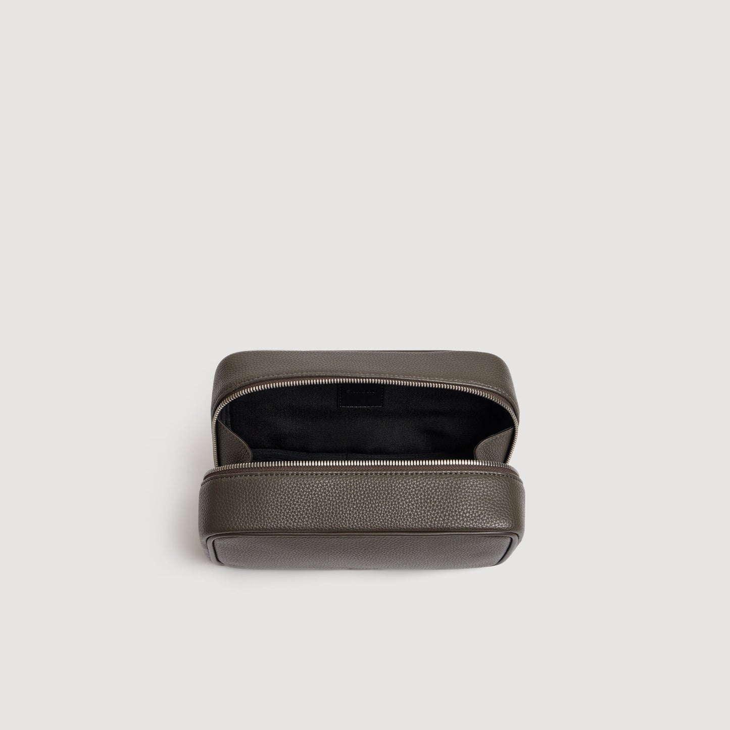 Grained canvas toilet bag