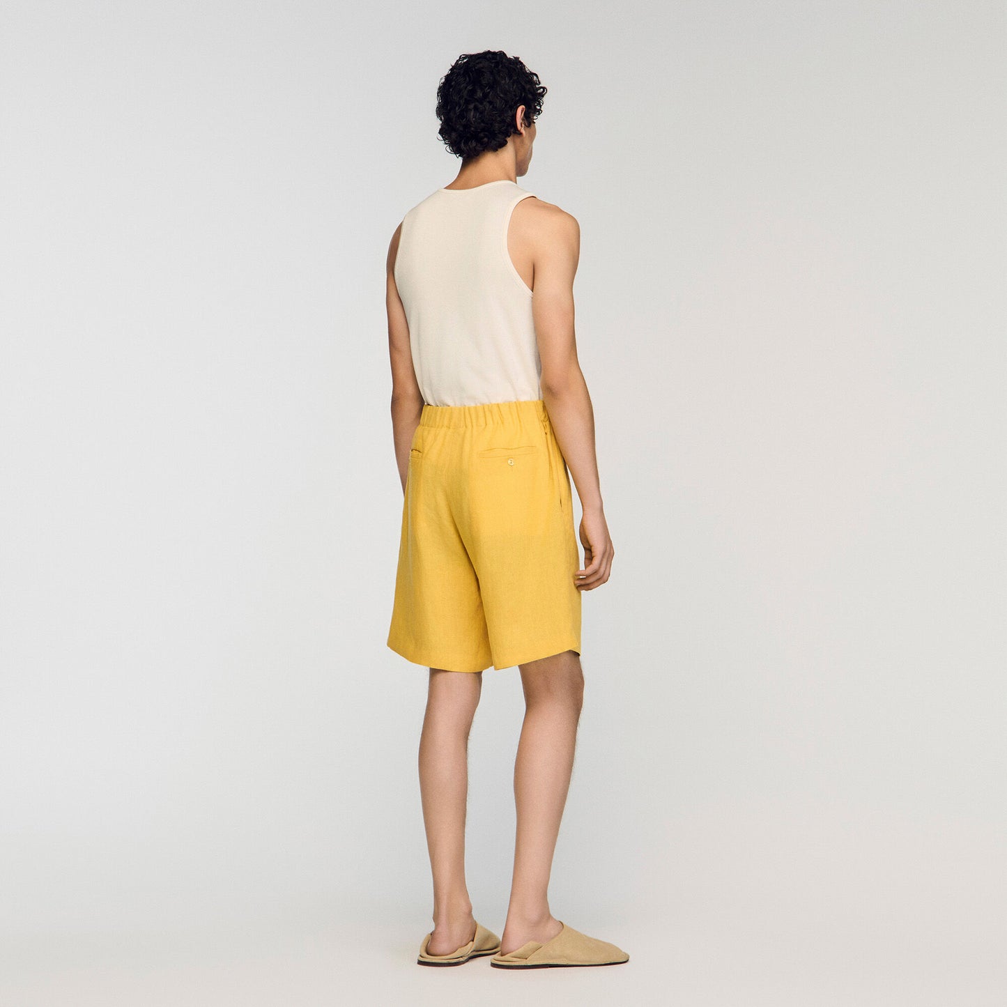 Elastic waist linen shorts