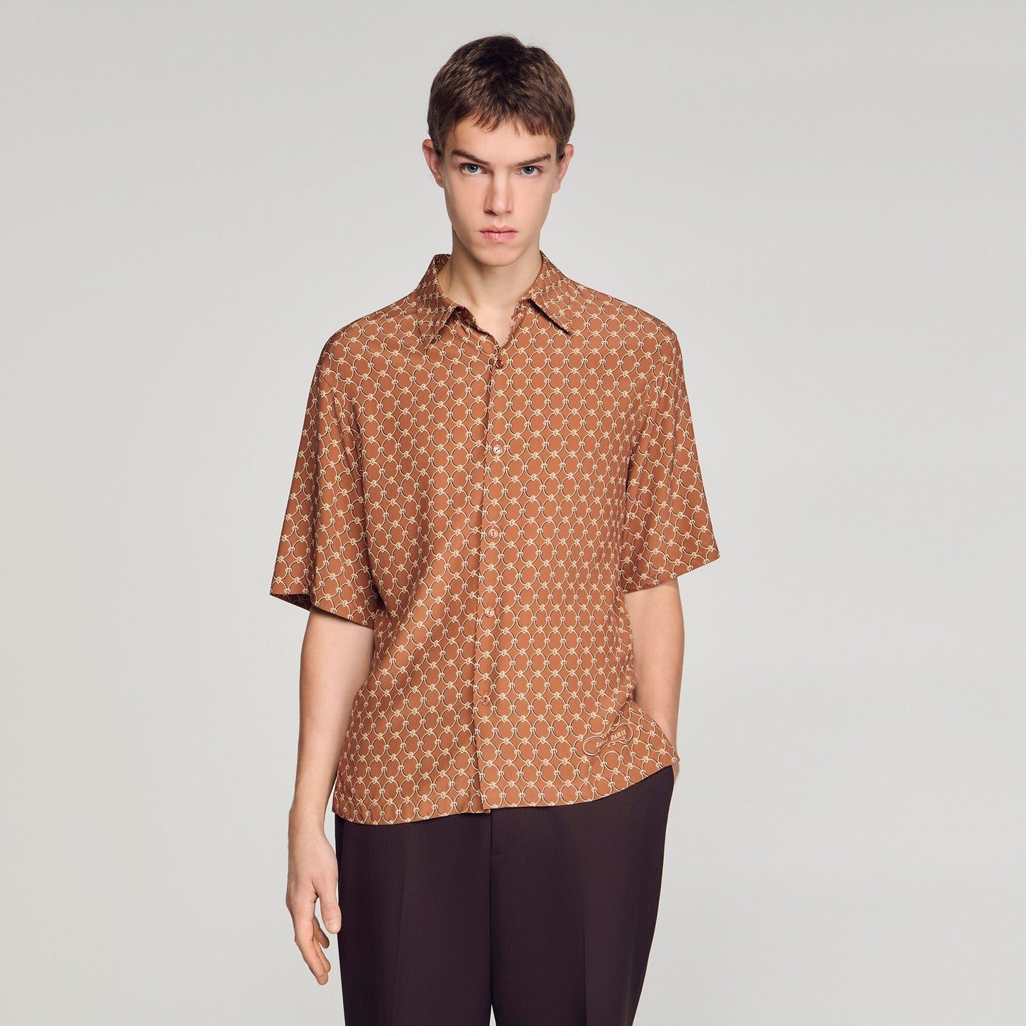Link print loose-fit shirt