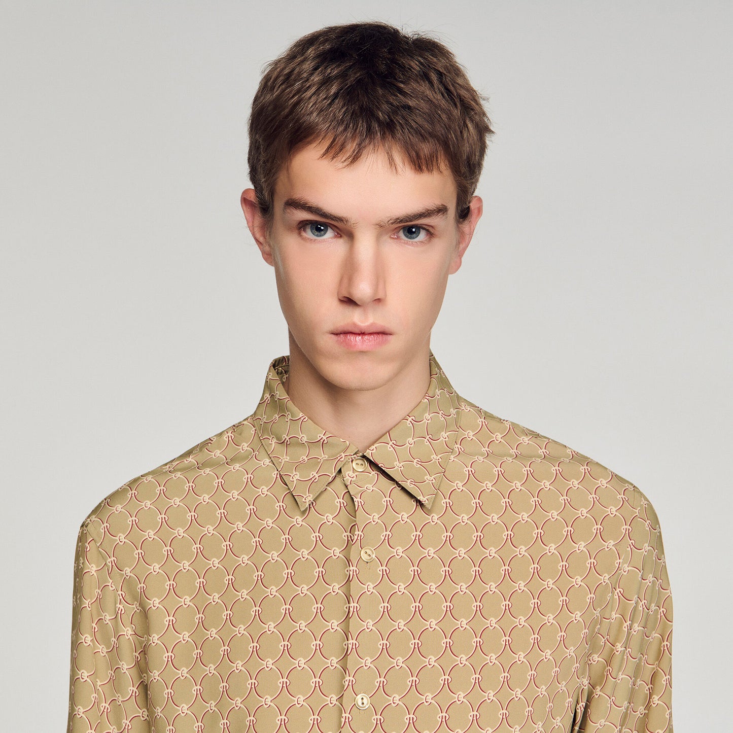 Loose-fit chain link print shirt