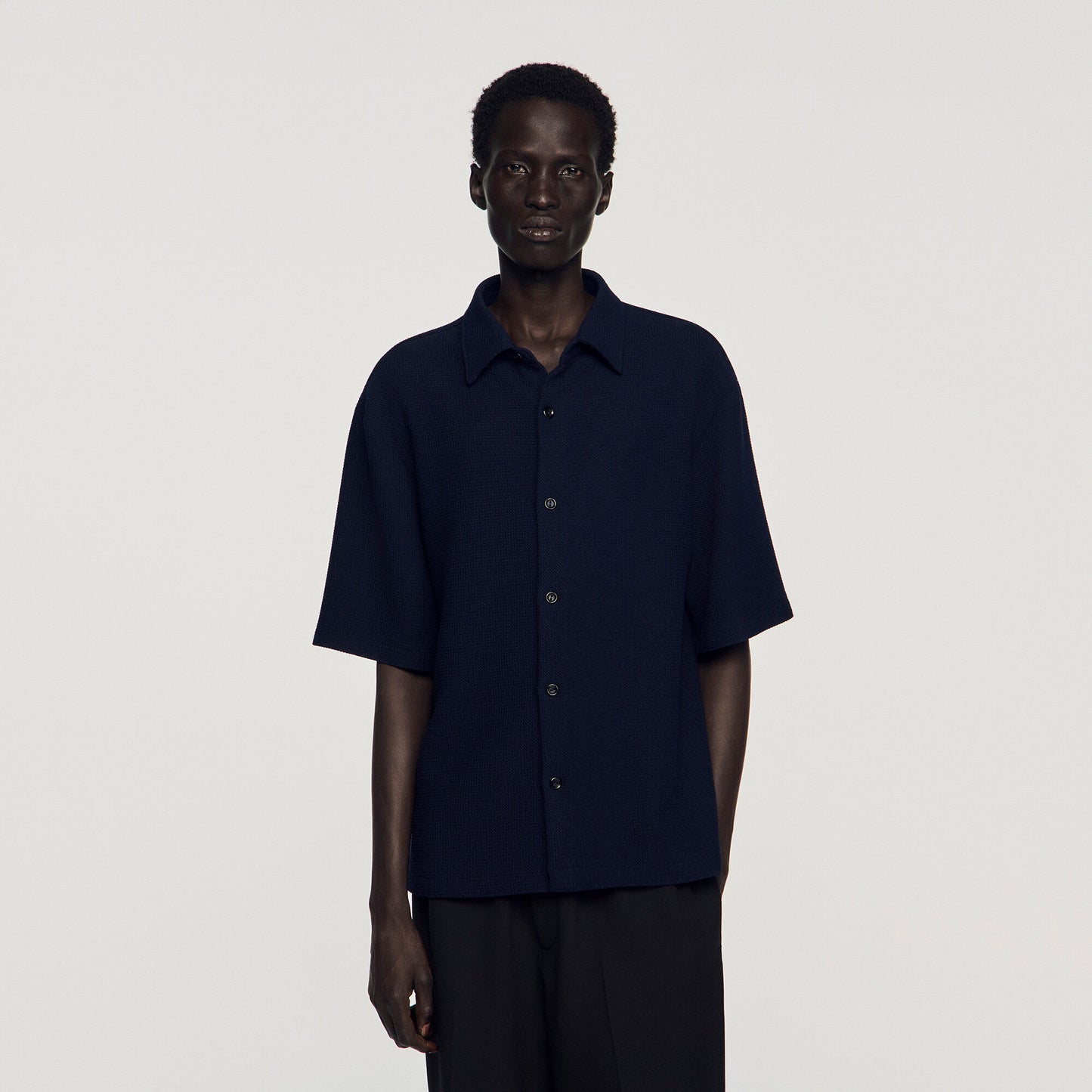 Textured shark collar shirt