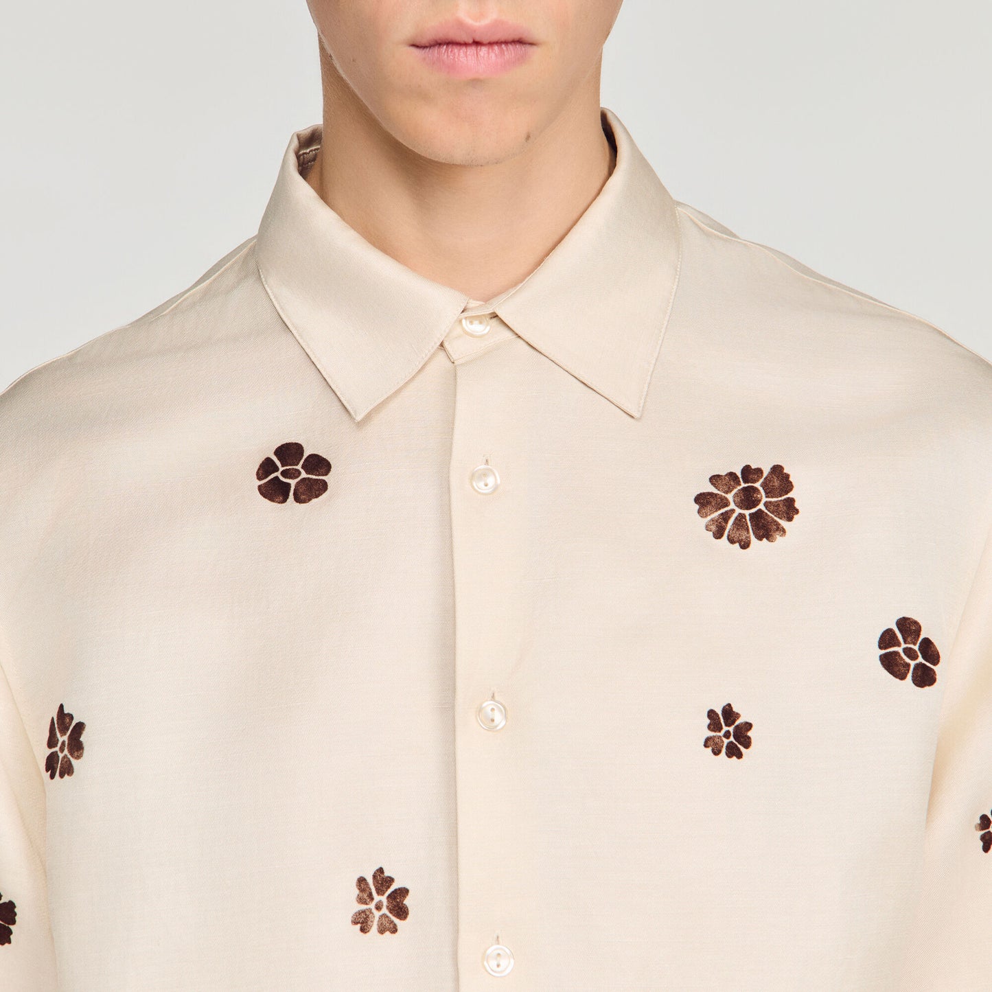 Loose-fit floral shirt