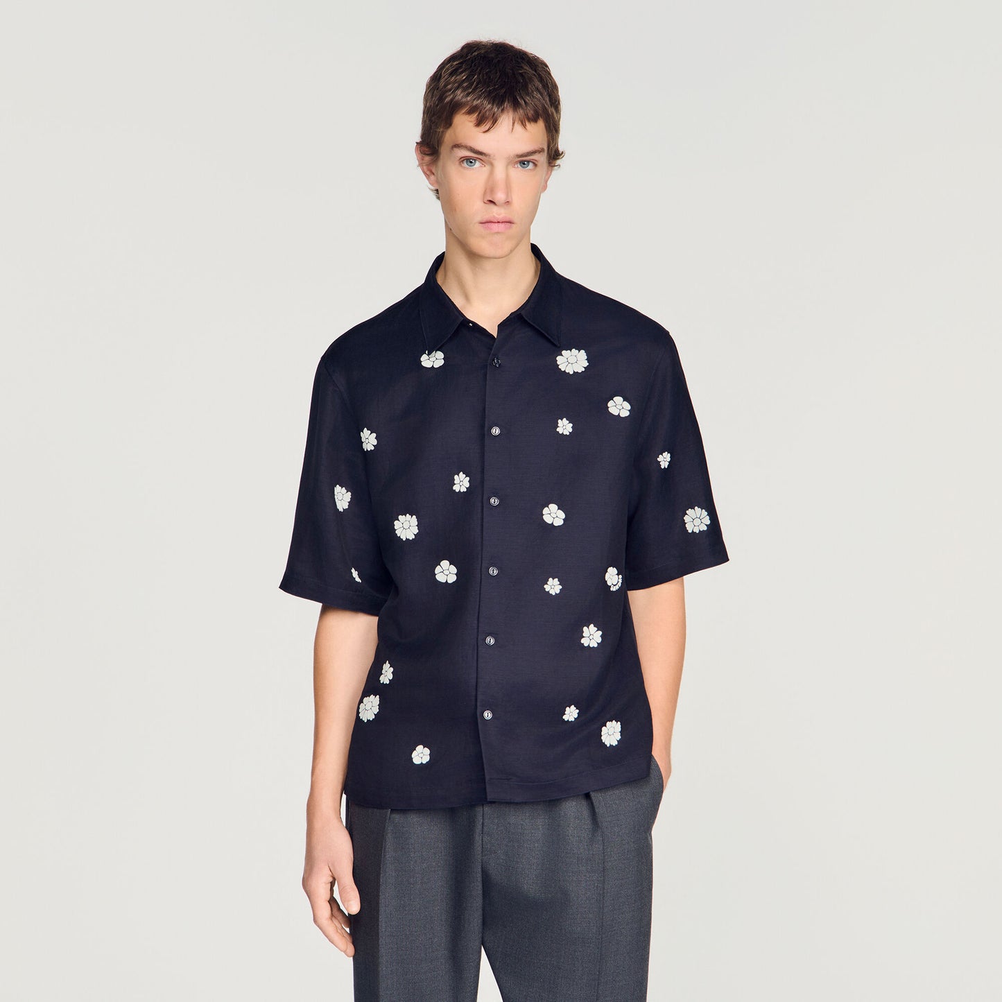 Loose-fit floral shirt