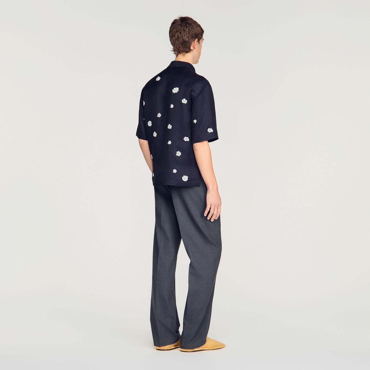 Loose-fit floral shirt