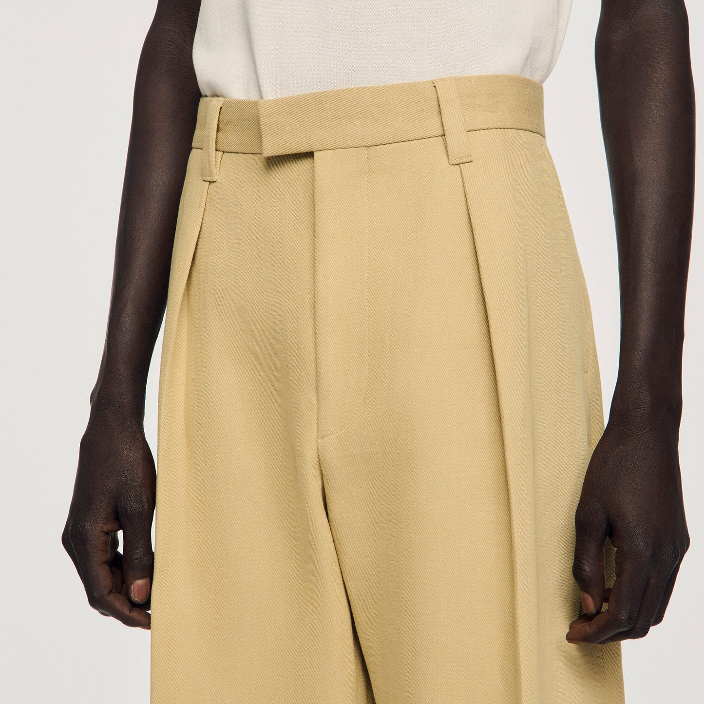 Wide pleated cotton-linen trousers
